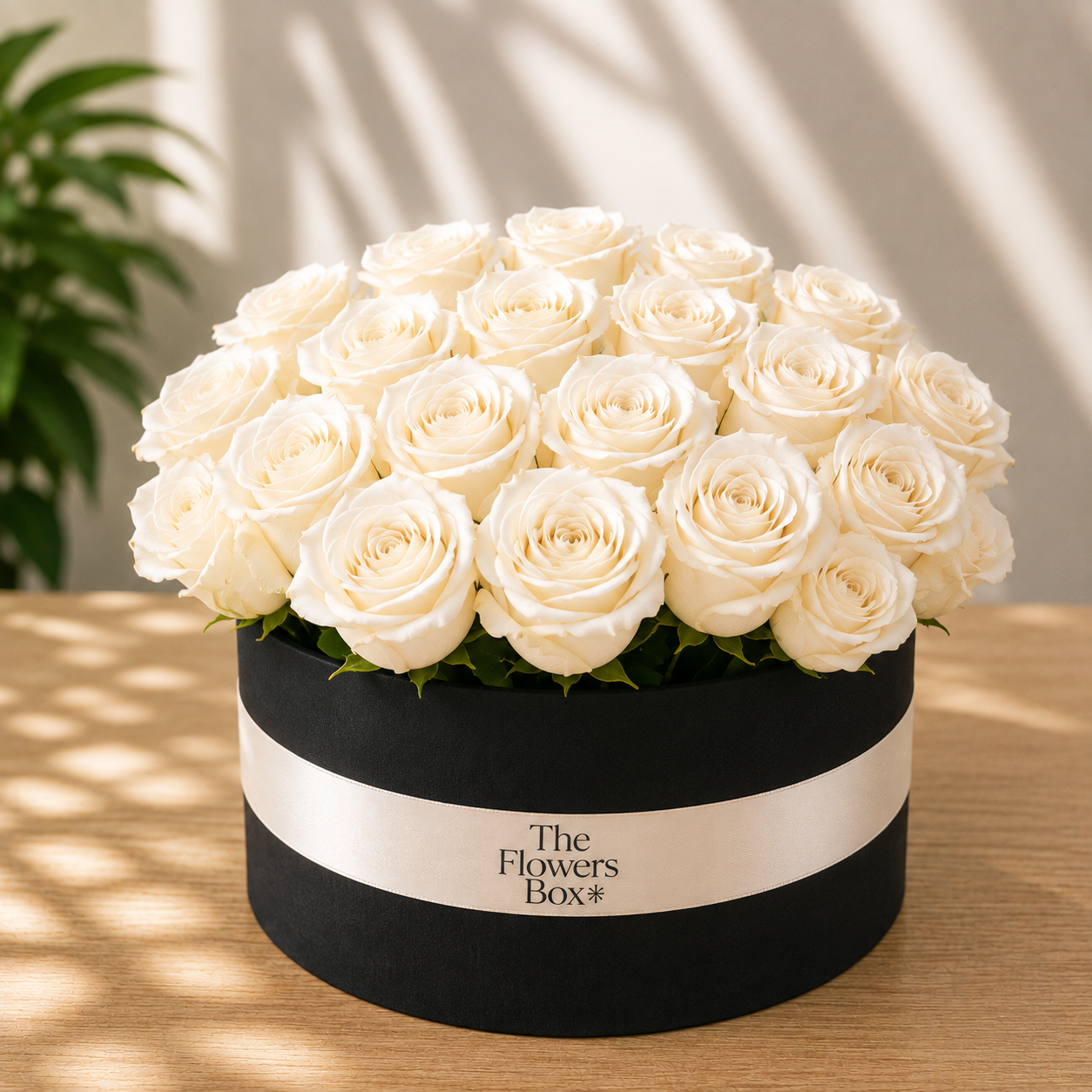 Caja floral de rosas blancas